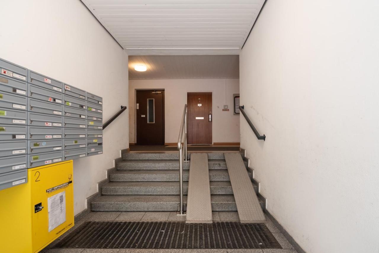 Helles, Neues Dg Apartment Mit Blick Zum Donauturm Vienna Exterior photo